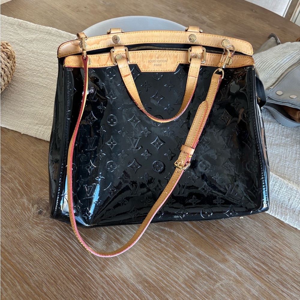 Louis Vuitton Black Vernis Patent Alma with Vachetta Trim
